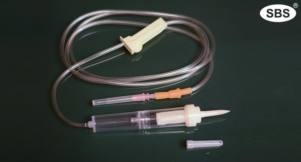 Sterile-Disposable-Blood-Administration-set-without-Air-vent